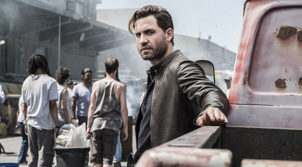 Edgar Ramirez in The Last Days of American Crime