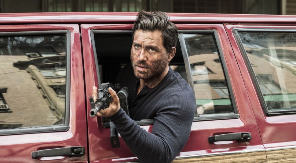 Edgar Ramirez in The Last Days of American Crime