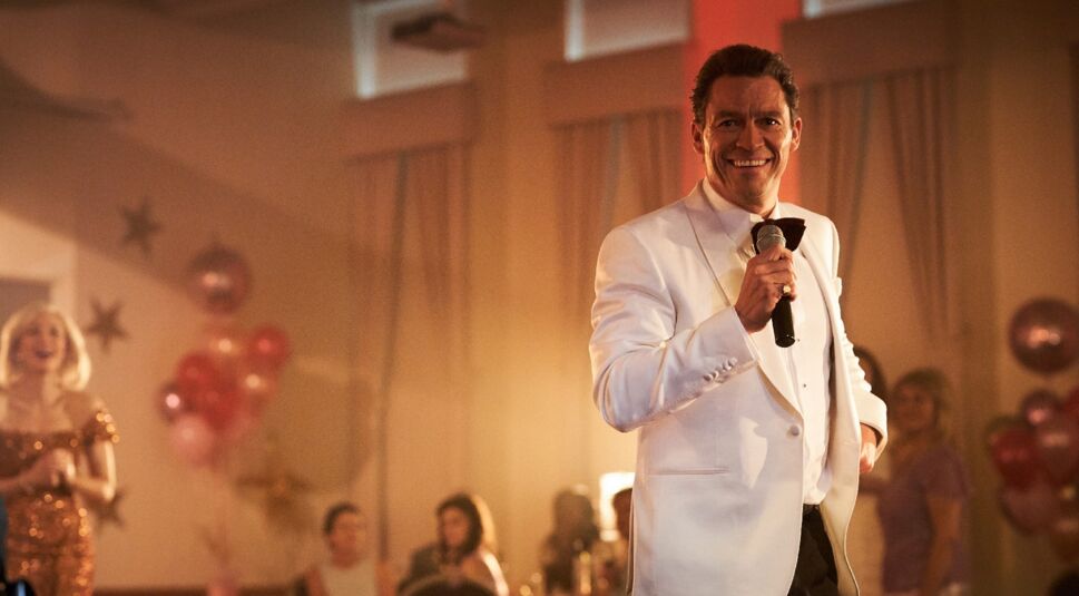 Dominic West in Stateless