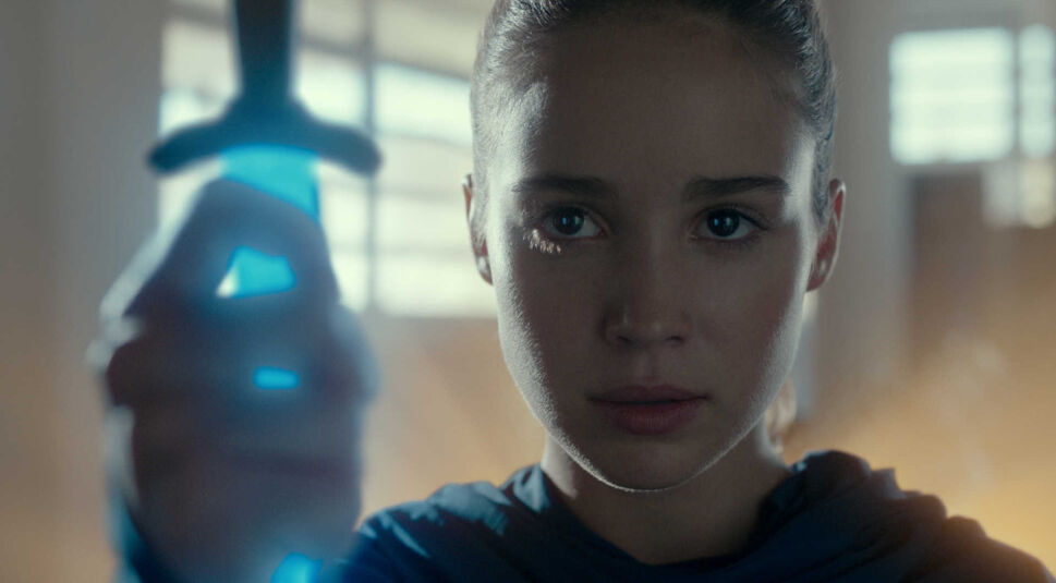 Alba Baptista als Ava in Warrior Nun bei Netflix