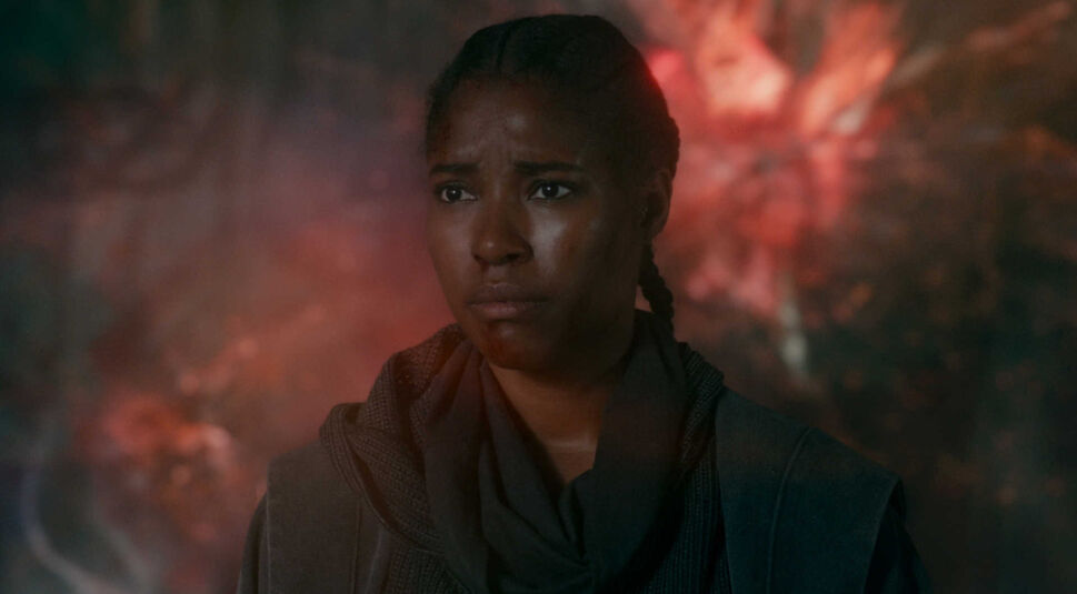 Toya Turner als Shotgun Mary in Warrior Nun bei Netflix