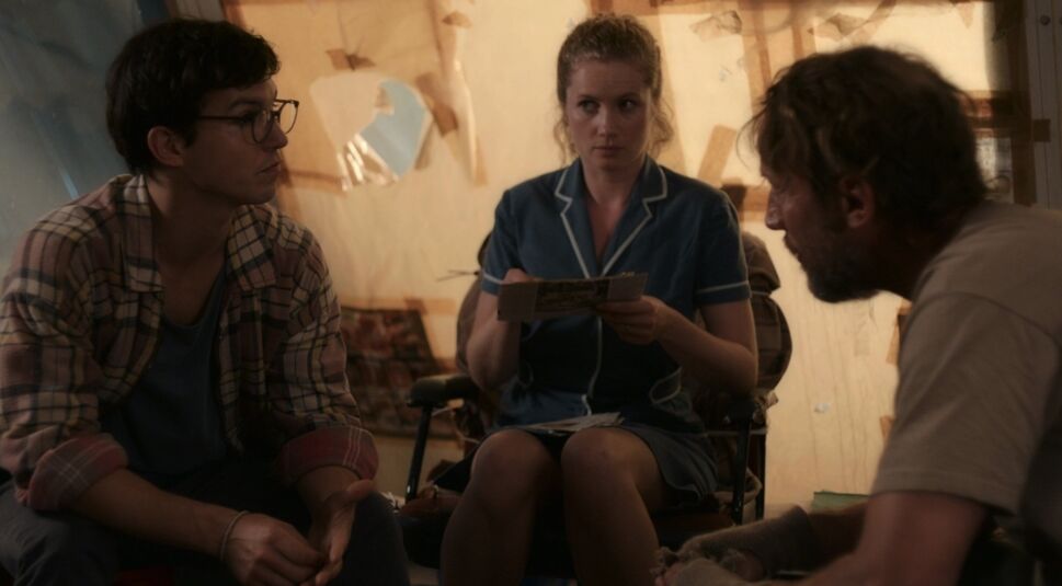 Wotan Wilke Möhring und Caroline Gröschel in Freaks