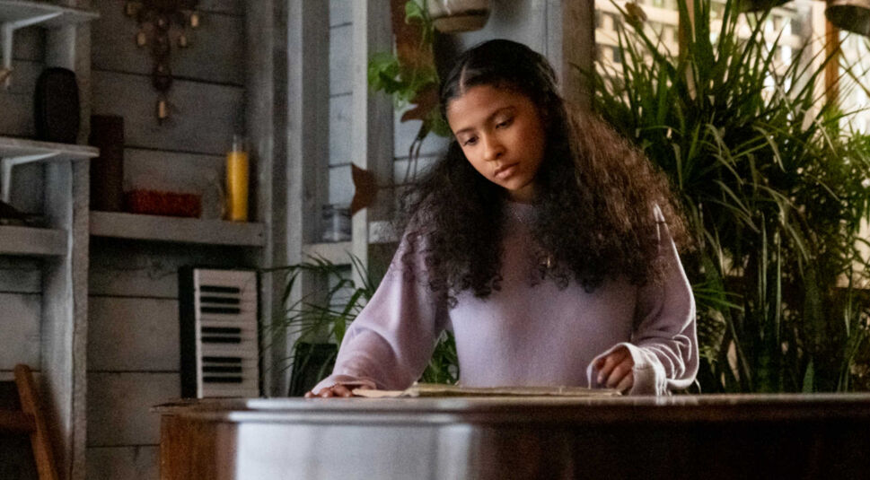 Julie and the Phantoms, Madison Reyes