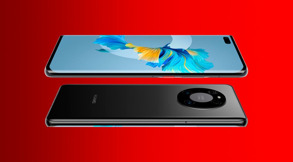 Das Huawei Mate40 Pro aus seitlicher Perspektive.