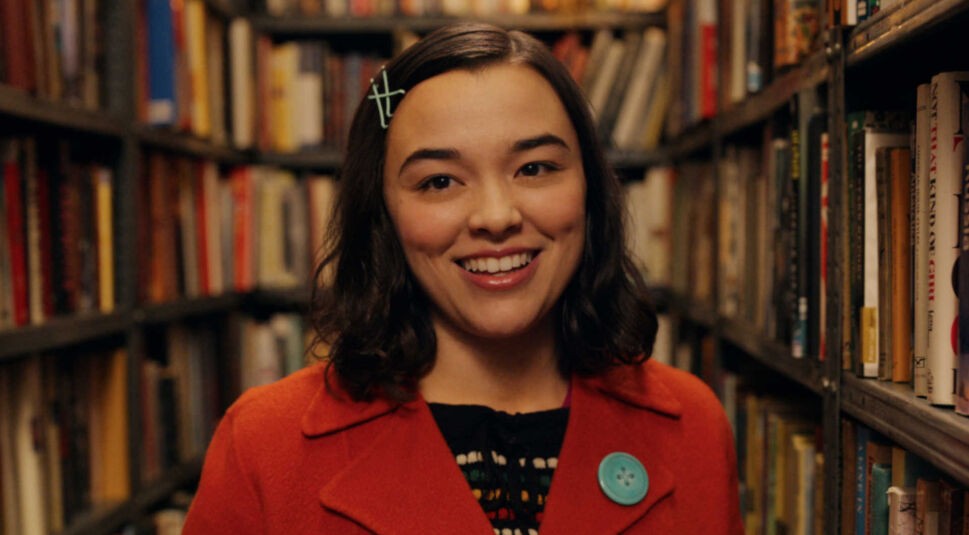 Midori Francis als Lily in Dash & Lily bei Netflix