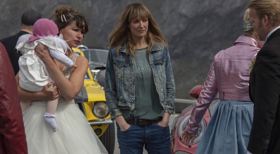 Alexandra Maria Lara in Asphalt Burning