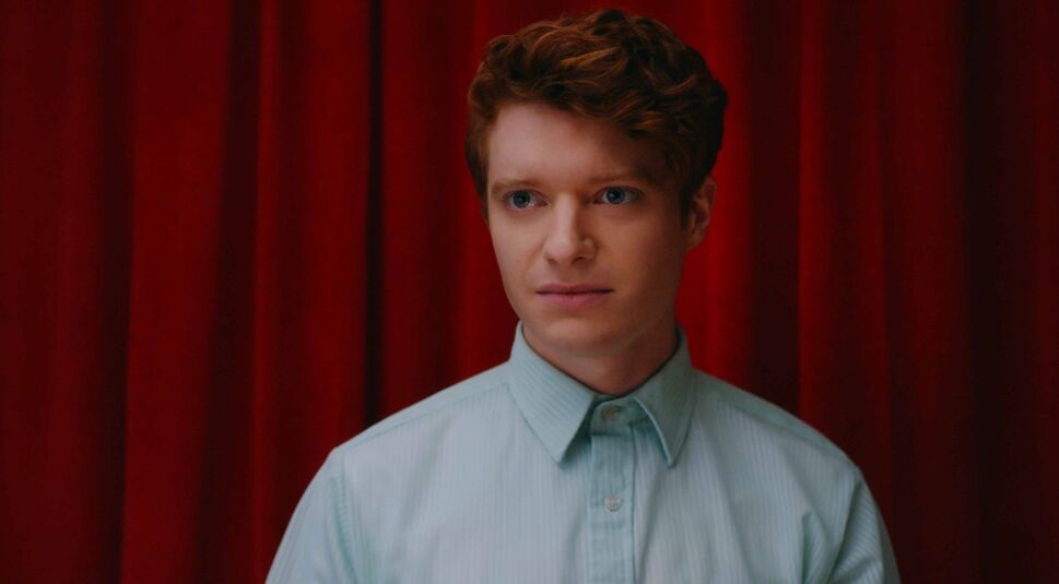 Brendan Scannell in Bonding