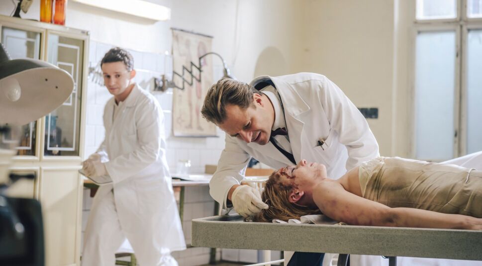 Philipp Hochmair in Charité