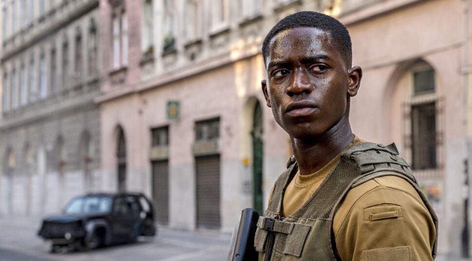 Damson Idris in Outside the Wire
