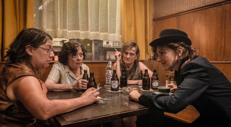 Szenenbild aus Der goldene Handschuh