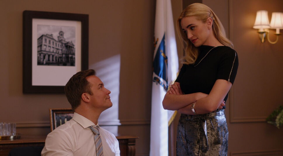 Brianne Howey und Scott Porter in Ginny & Georgia