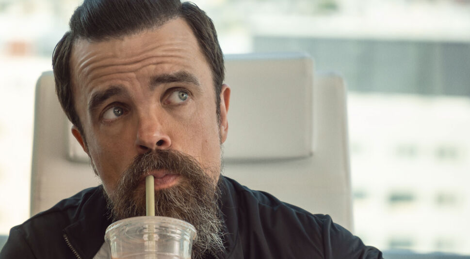 Peter Dinklage in I Care a Lot