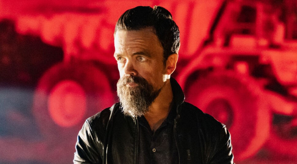 Peter Dinklage in I Care a Lot