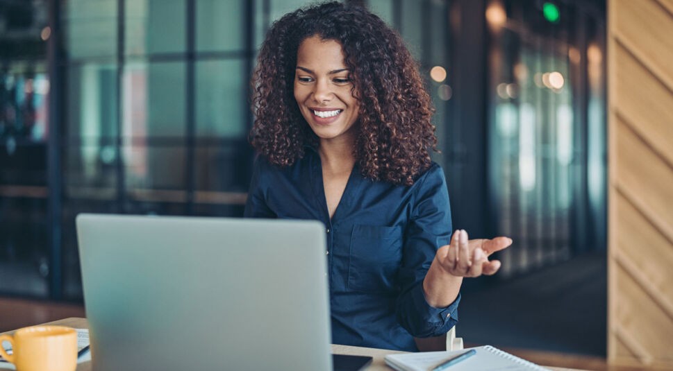  Mentoring Sessions und die crossfunktionale Zusammenarbeit vermitteln den Intrapreneur:innen die notwendige Methodenkompetenz.