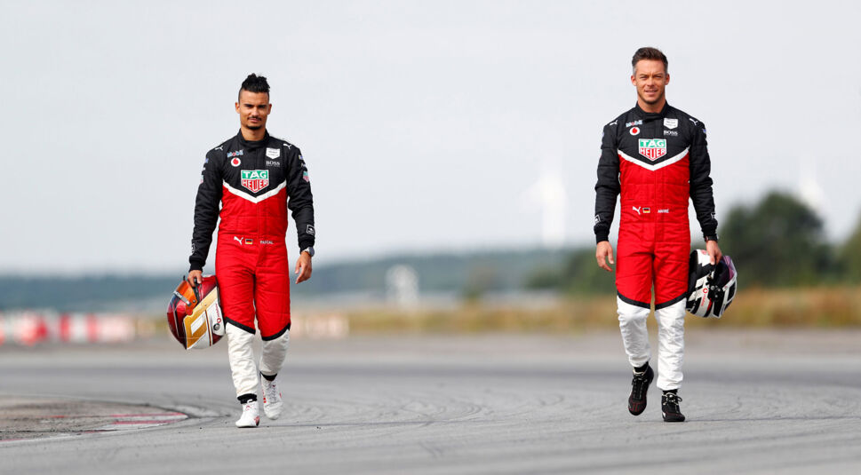 Pascal Wehrlein und André Lotterer laufen über die Rennstrecke