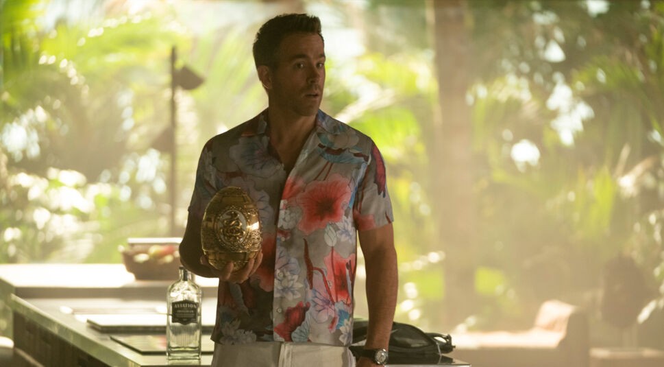 Ryan Reynolds in Red Notice