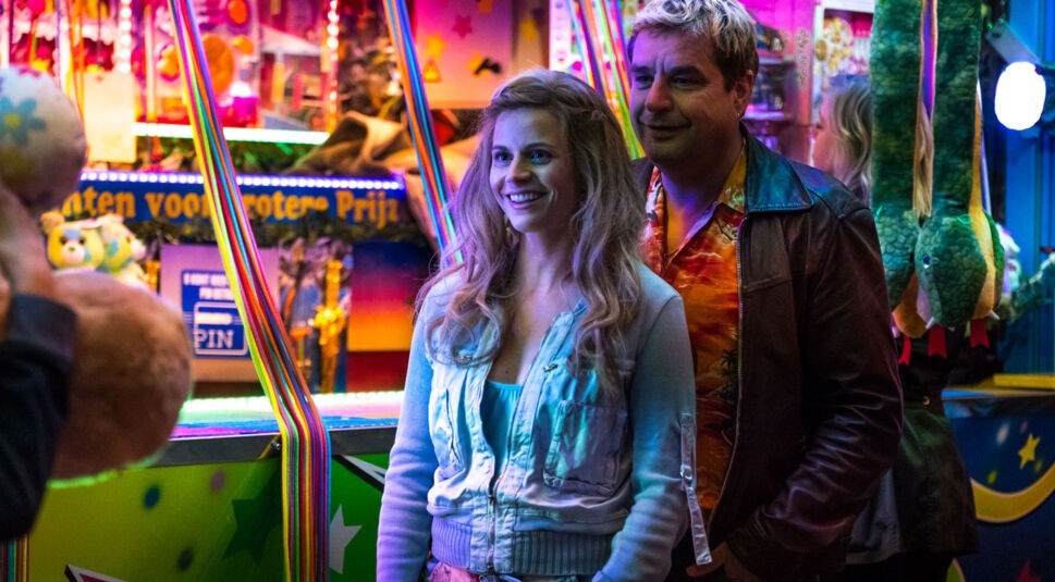 Frank Lammers und Elise Schaap im Netflix-Film Ferry