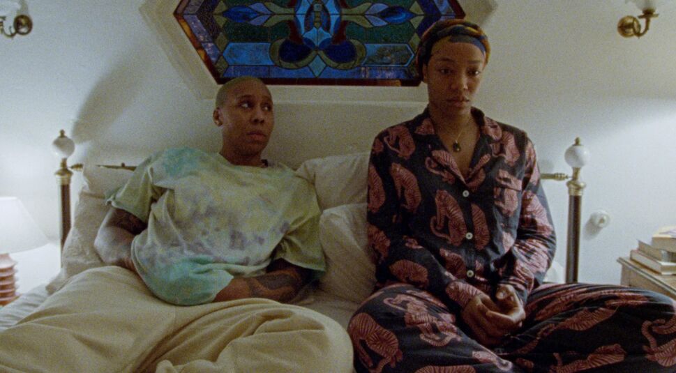 Lena Waithe und Naomi Ackie in Master of None