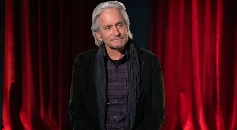  Michael Douglas als Schauspiellehrer Sandy Kominsky.
