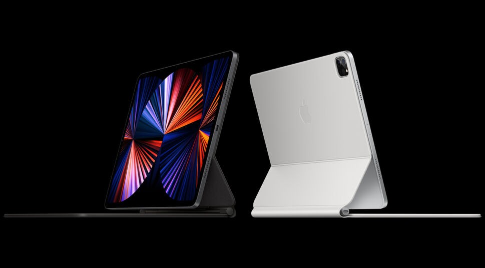 2 iPad Pro (2021) inklusive Magic Keyword und Apple Pencil