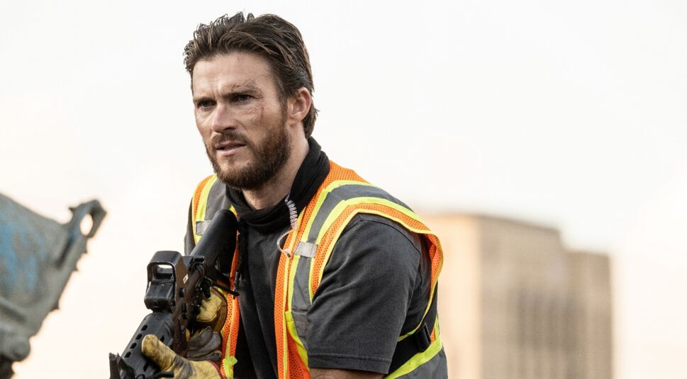 Scott Eastwood in Cash Truck