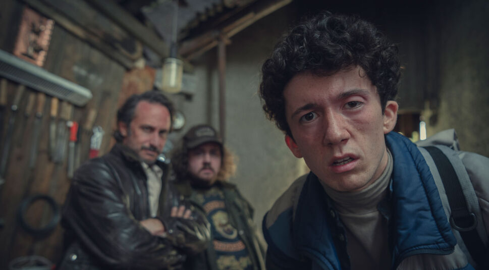 Maximilian Mundt in How to Sell Drugs Online (Fast)