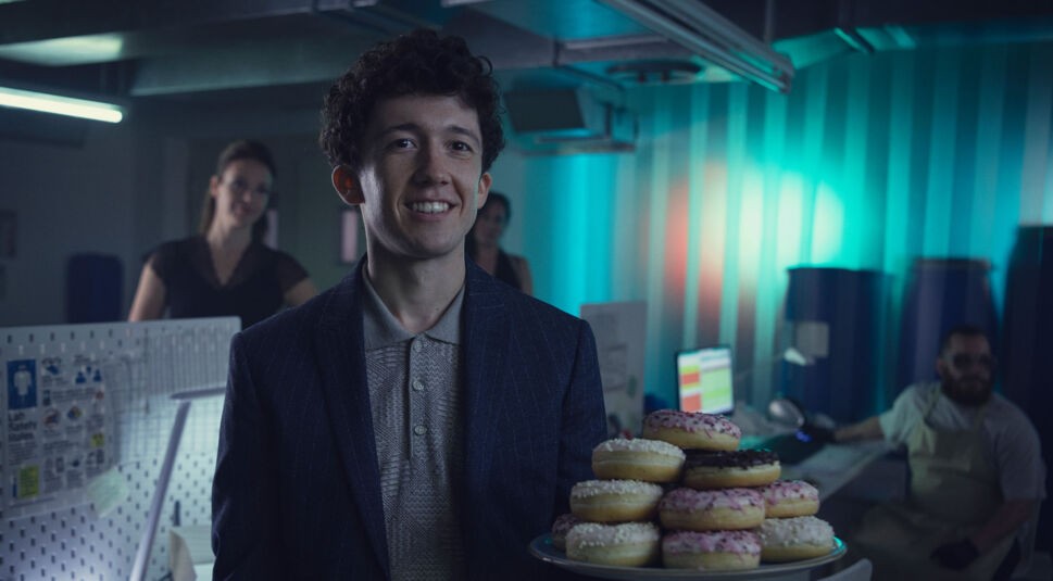 Maximilian Mundt in How to Sell Drugs Online (Fast)