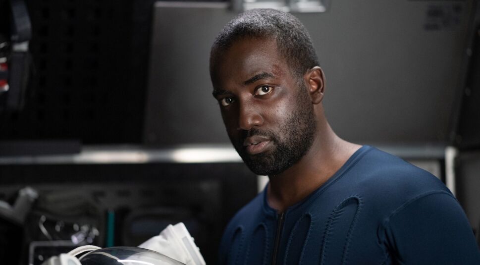 Shamier Anderson in Stowaway