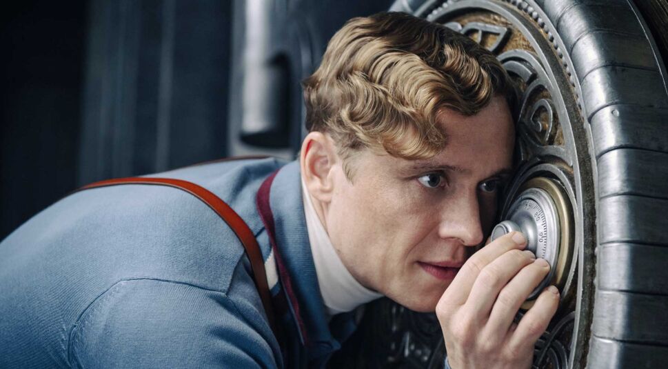 Matthias Schweighöfer in Army of Thieves