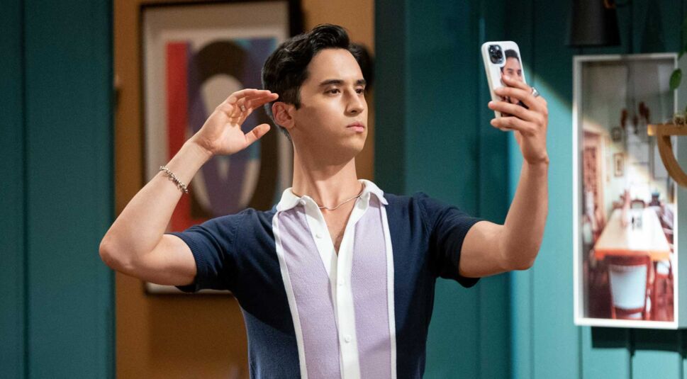 Michael Hsu Rosen in Pretty Smart