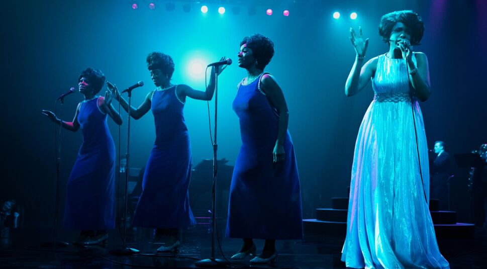 Aretha Franklin (Jennifer Hudson) performt auf der Bühne im Film Respect