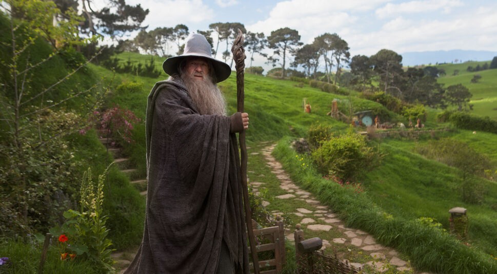 Gandalf im Auenland im Film Hobbit