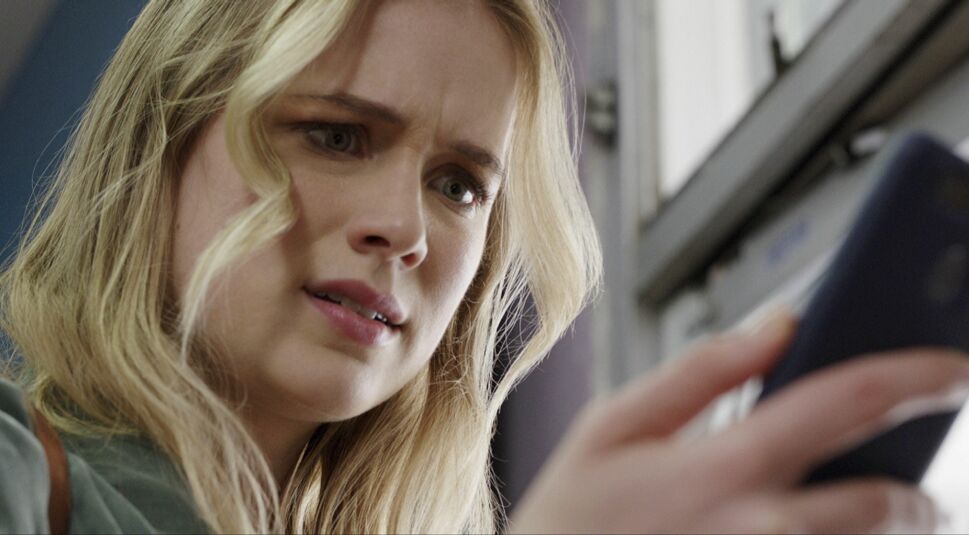Elizabeth Lail in Countdown