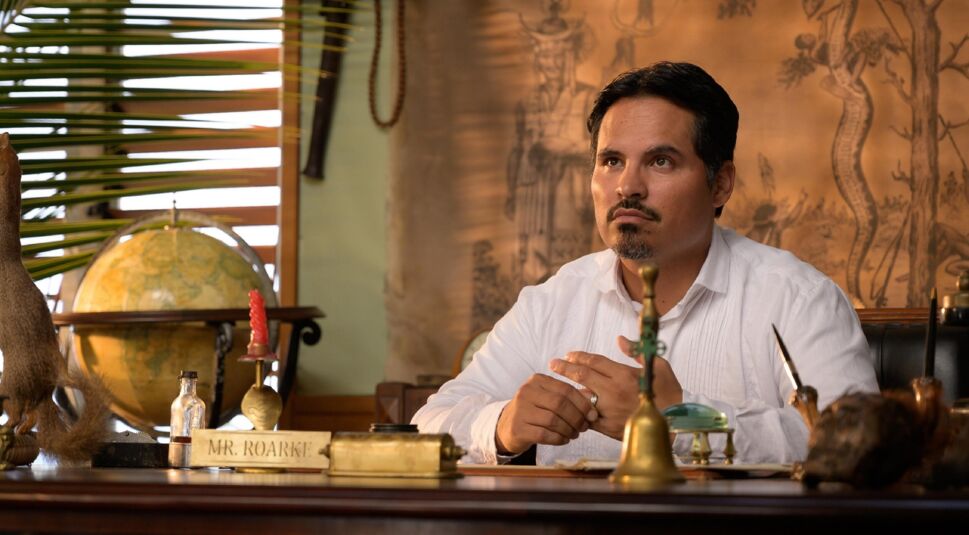 Michael Peña in Fantasy Island