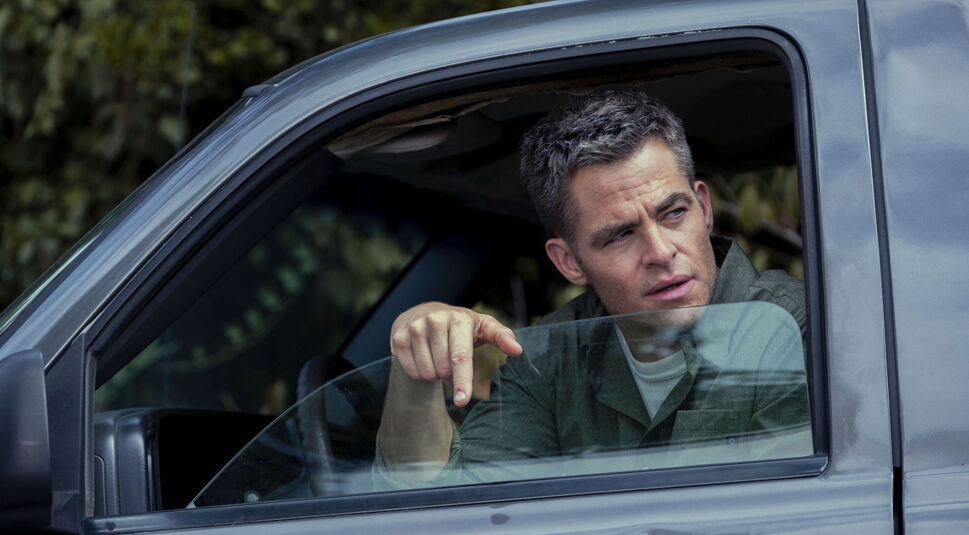  Während die Geschichte insgesamt wenig Tiefgang hat, brilliert zumindest Chris Pine als Protagonist des Films.