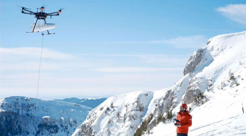 Eine Rettungs-Drohne beim Einsatz