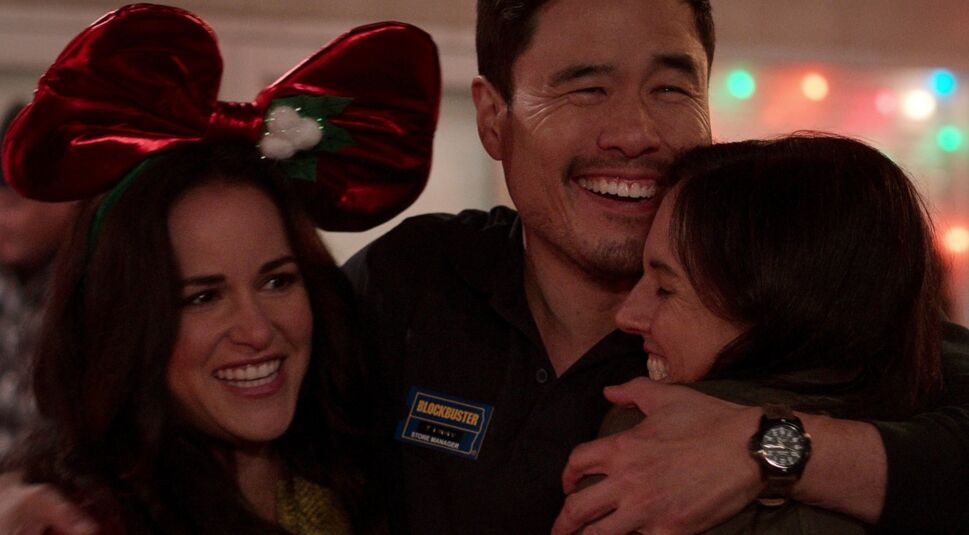 Melissa Fumero und Randall Park in Blockbuster