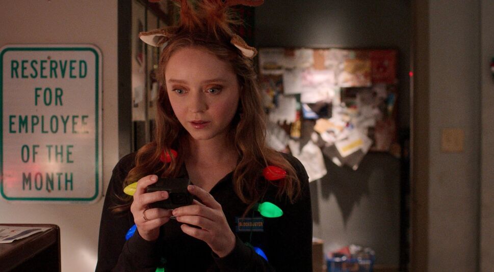 Madeleine Arthur in der neuen Netflix-Serier