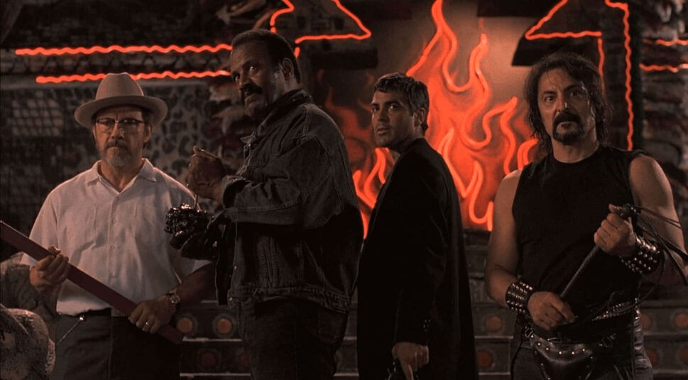 Vier Männer machen sich in From Dusk Till Dawn zum Kampf gegen Vampire bereit