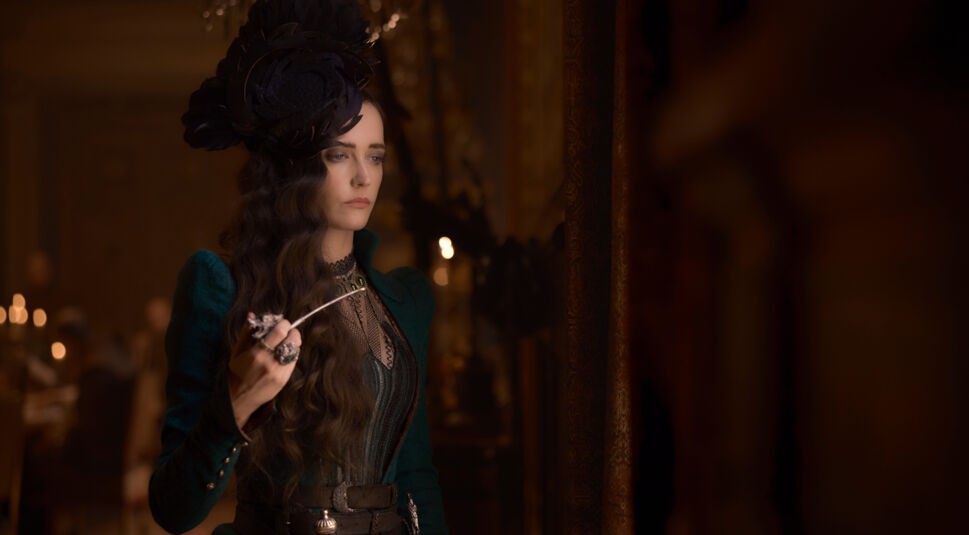 Eva Green als Milady de Winter in Die drei Musketiere – D'Artagnan Kritik