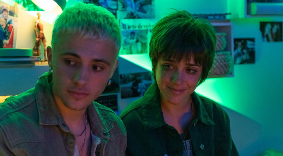 Veki Velila und Ivan Pellicer in Mord, wie er im Buche steht