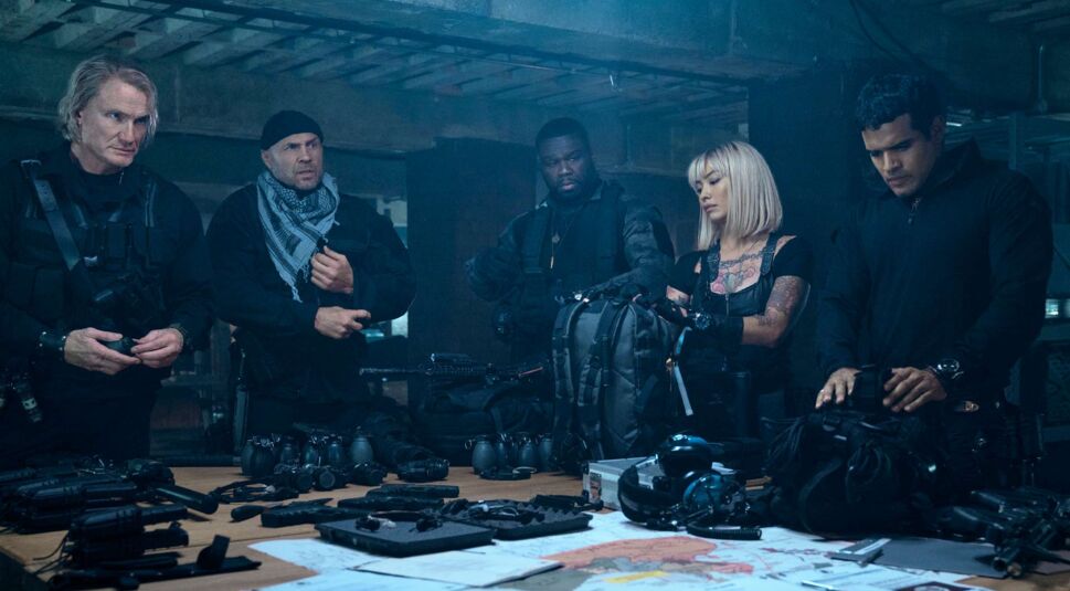 Die neue EXPENDABLES-Crew vereint (v.l.n.r.): Gunnar Jensen (Dolph Lundgren), Toll Road (Randy Couture), Easy Day (50 Cent), Lash (Levy Tran) und Galan (Jacob Scipio).