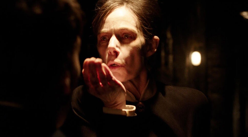 Eugenie Bondurant als Isla bzw die Okkultistin in Conjuring 3