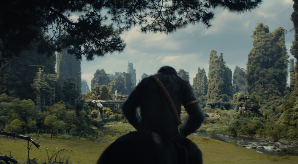 Noa reitet auf einem Pferd in einer dystopischen Welt