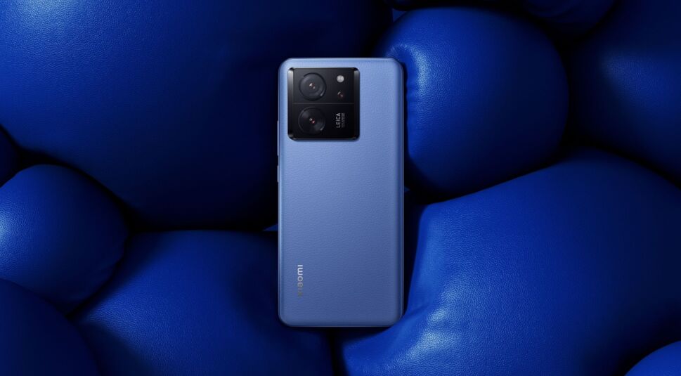 Das Xiaomi 13T in Blau