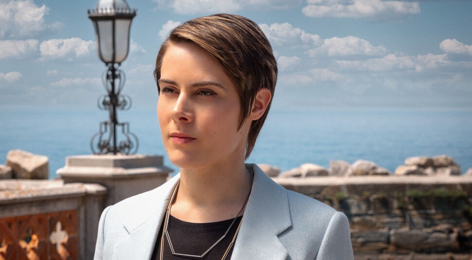 Martina Avogadri in Lift