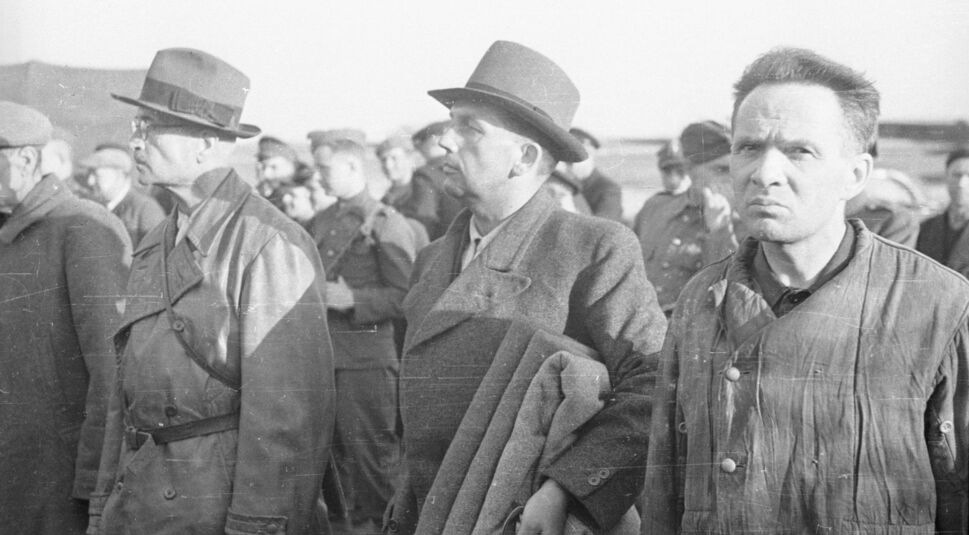 Rudolf Höß 1946 in Warschau, Polen