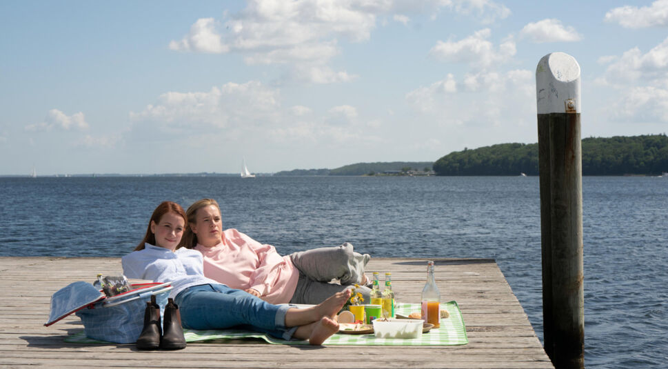Viktoria und Feli Lorentzen aus der Serie "Mordsschwestern"