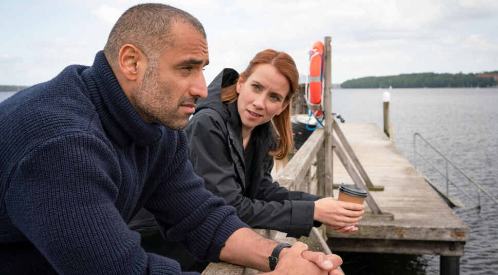 Sami Farhadi und Viktoria Lorentzen aus der Serie "Mordsschwestern"