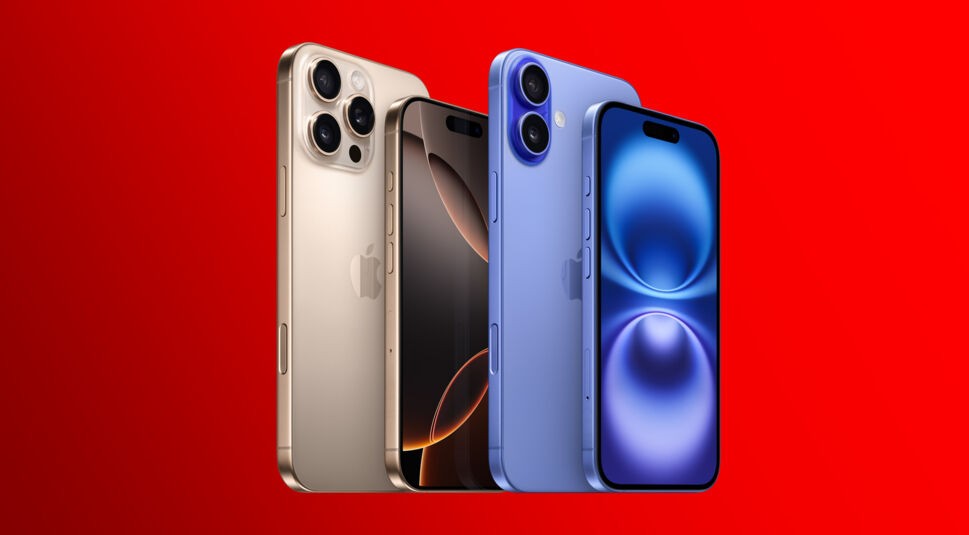 Auf diesem Bild zum Apple Event 2024 sind das iPhone 16 (Plus) und das iPhone 16 Pro (Max) nebeneinander zu sehen. Das iPhone 16 Plus in Blau zeigt ein glänzendes Display, während das iPhone 16 Pro Max in Gold mit seinem dreifachen Kamerasystem und edlem Design hervorsticht. Beide Geräte stehen vor einem leuchtend roten Hintergrund, der die eleganten Farben und das moderne Design der Smartphones betont.